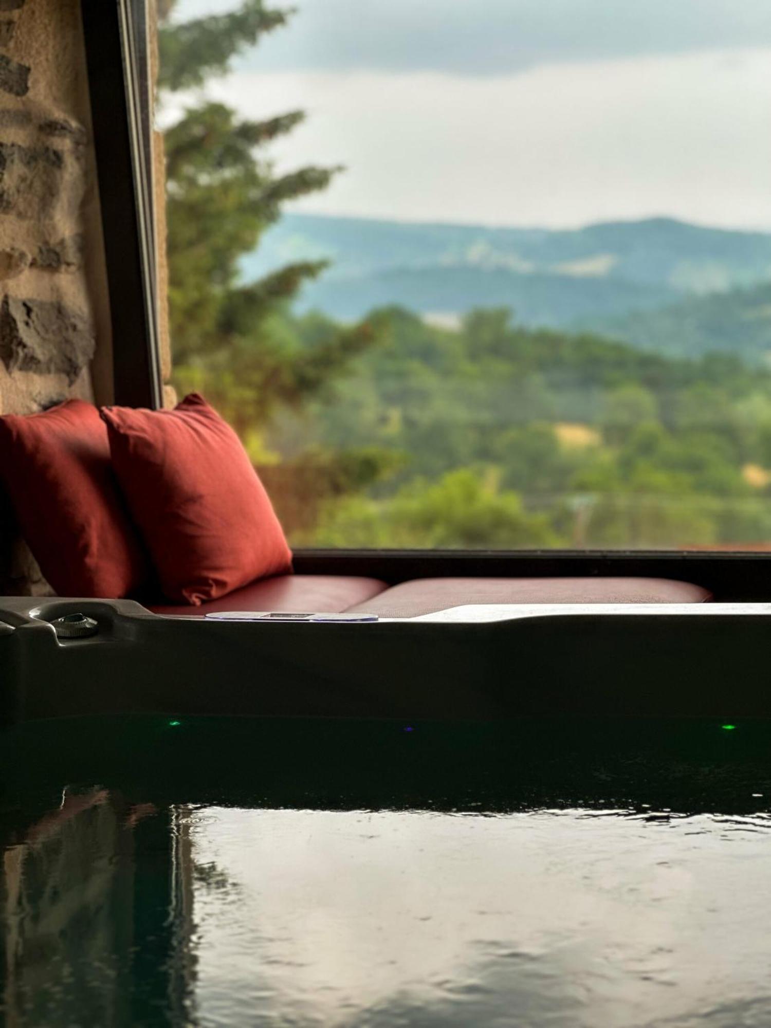 Bed and Breakfast La Ferme Du Bien-Etre Saint-Julien-Chapteuil Экстерьер фото